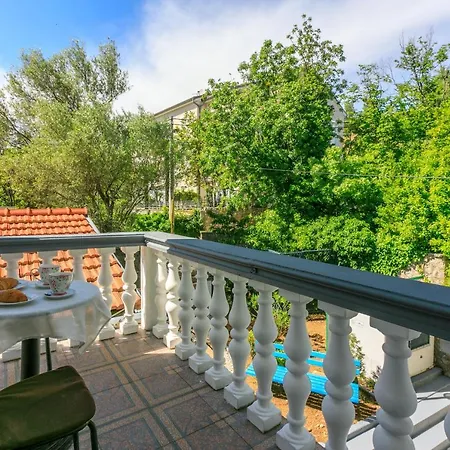 B&B Nicos Dramalj